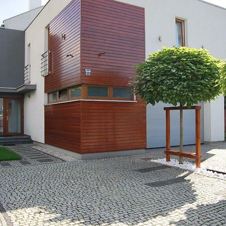 Magnolia Centrum - Free Parking Wroclaw Exterior photo